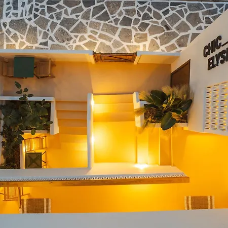 Chic Elysium - Felicity Naxos City