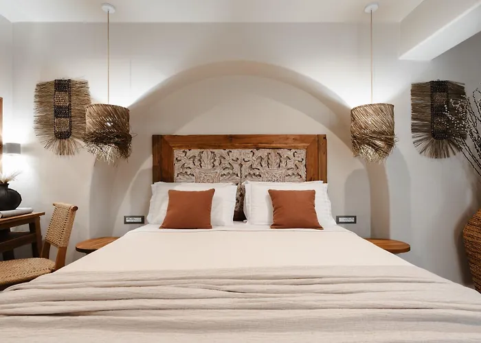 Chic Elysium - Felicity 아파트 Naxos City