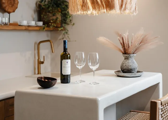 Chic Elysium - Felicity 아파트