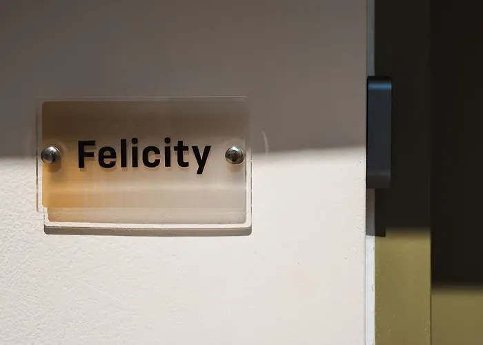 아파트 Chic Elysium - Felicity Naxos City